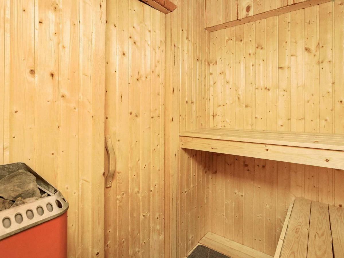 6 Person Holiday Home In Otterup Екстер'єр фото
